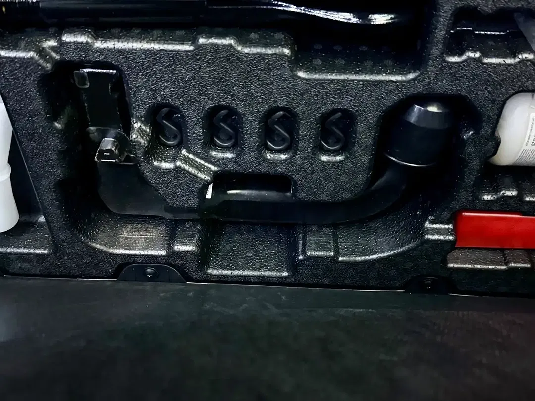 Land Rover Discovery Sport - Thumbnail 13