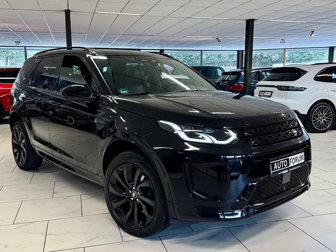 Land Rover Discovery Sport - Thumbnail 1