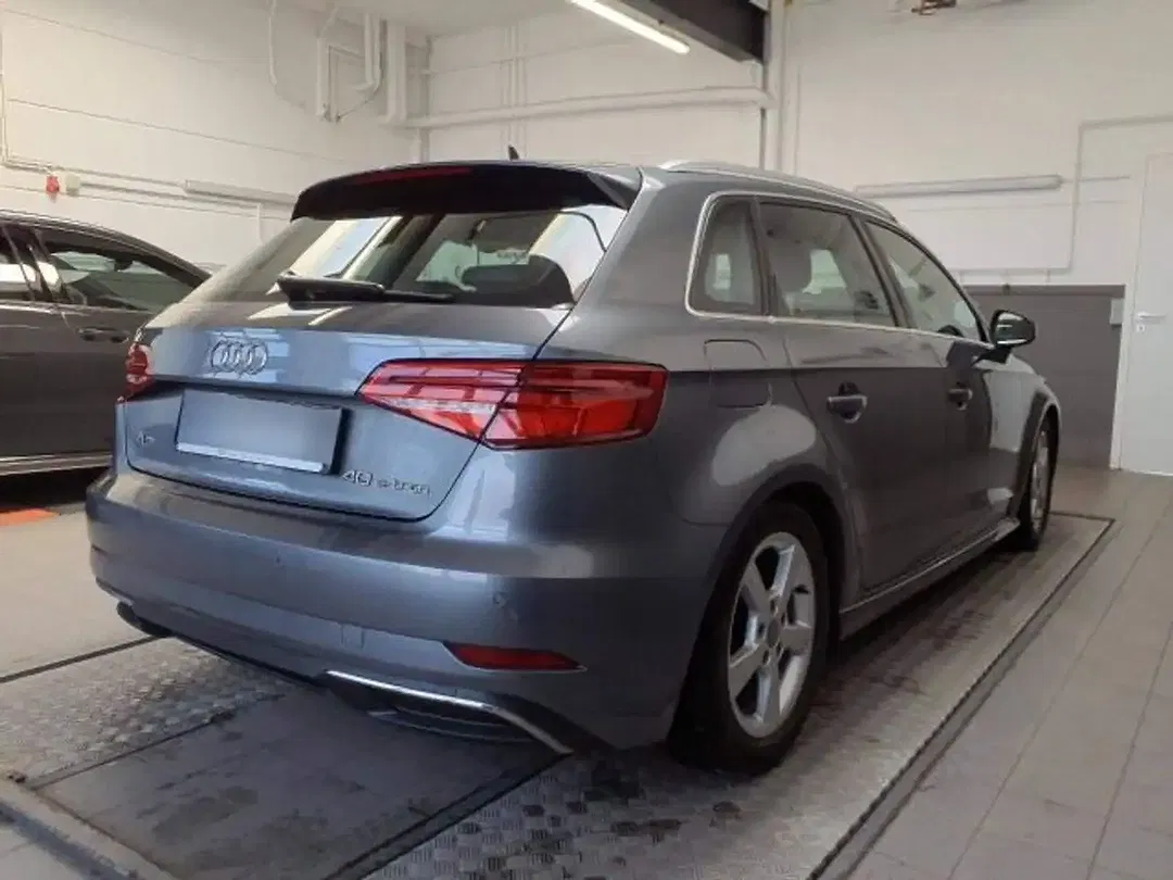 Audi A3 - Thumbnail 4