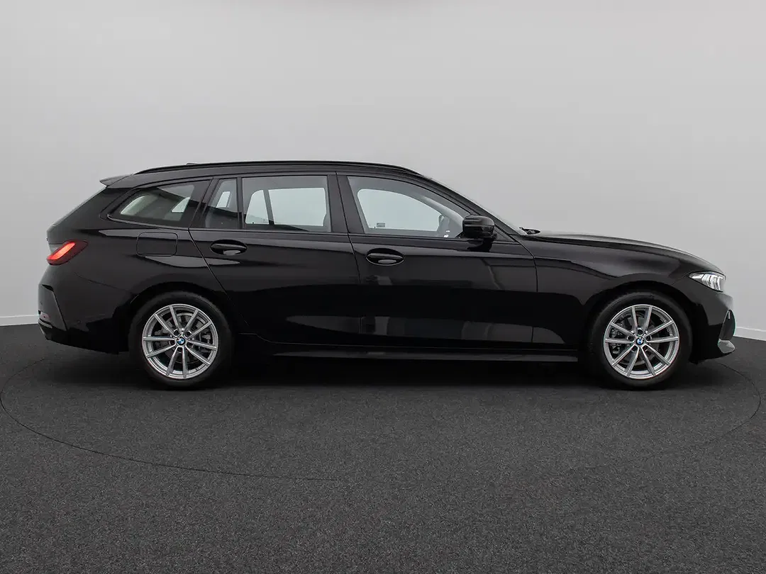 BMW 318 - Thumbnail 5