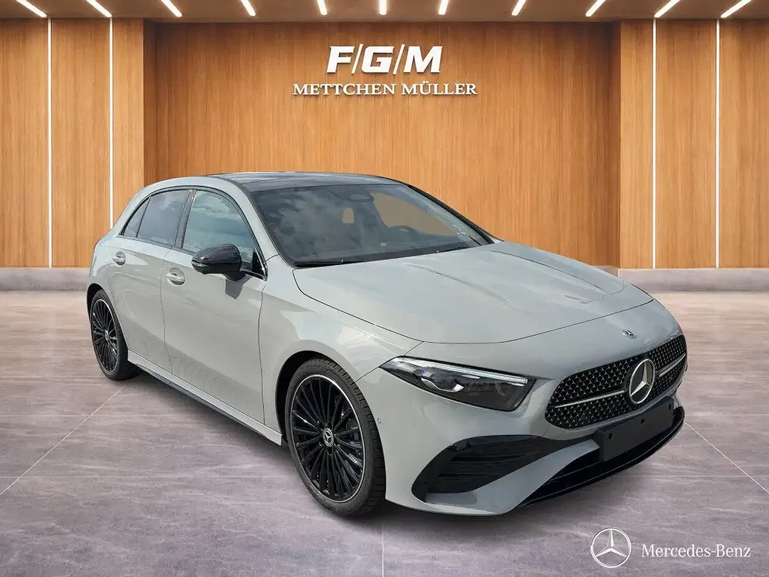 Mercedes-Benz A 200 - Thumbnail 1