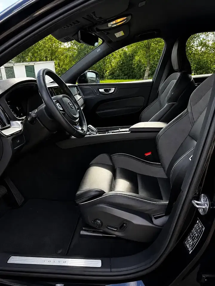 Volvo XC60 - Thumbnail 15
