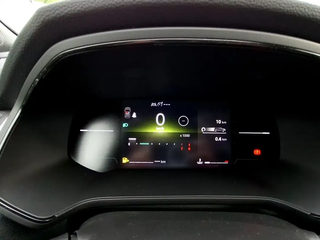 Renault Captur - Thumbnail 15