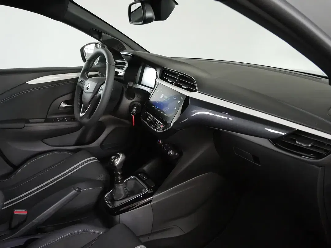 Opel Corsa - Thumbnail 11