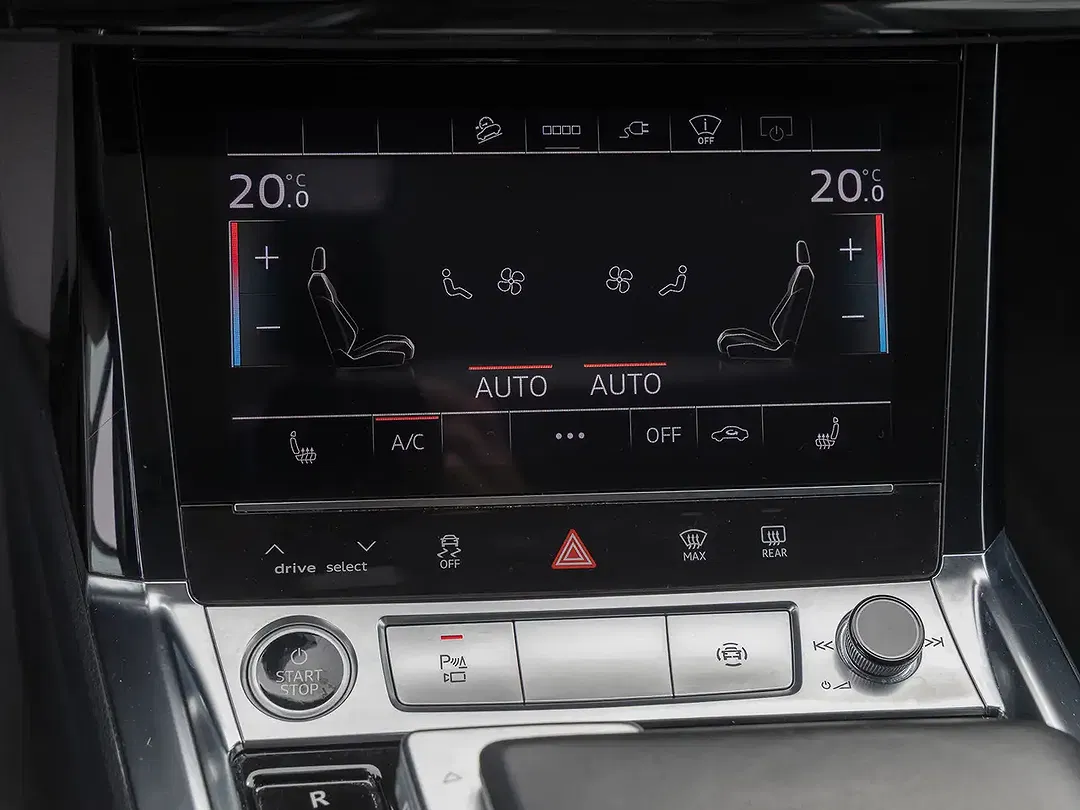 Audi e-tron - Thumbnail 13