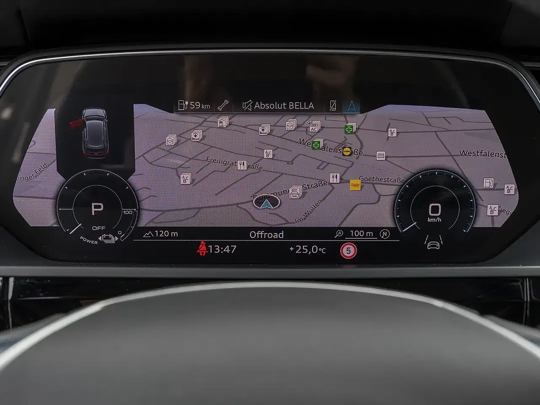 Audi e-tron - Thumbnail 5