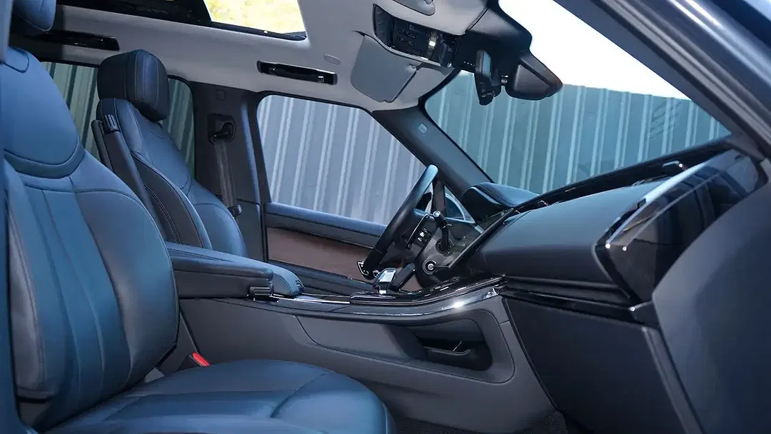 Land Rover Range Rover Sport - Thumbnail 7