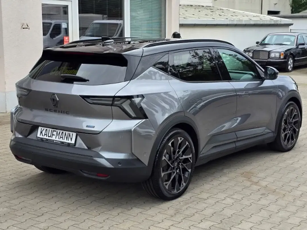Renault Scenic - Thumbnail 3