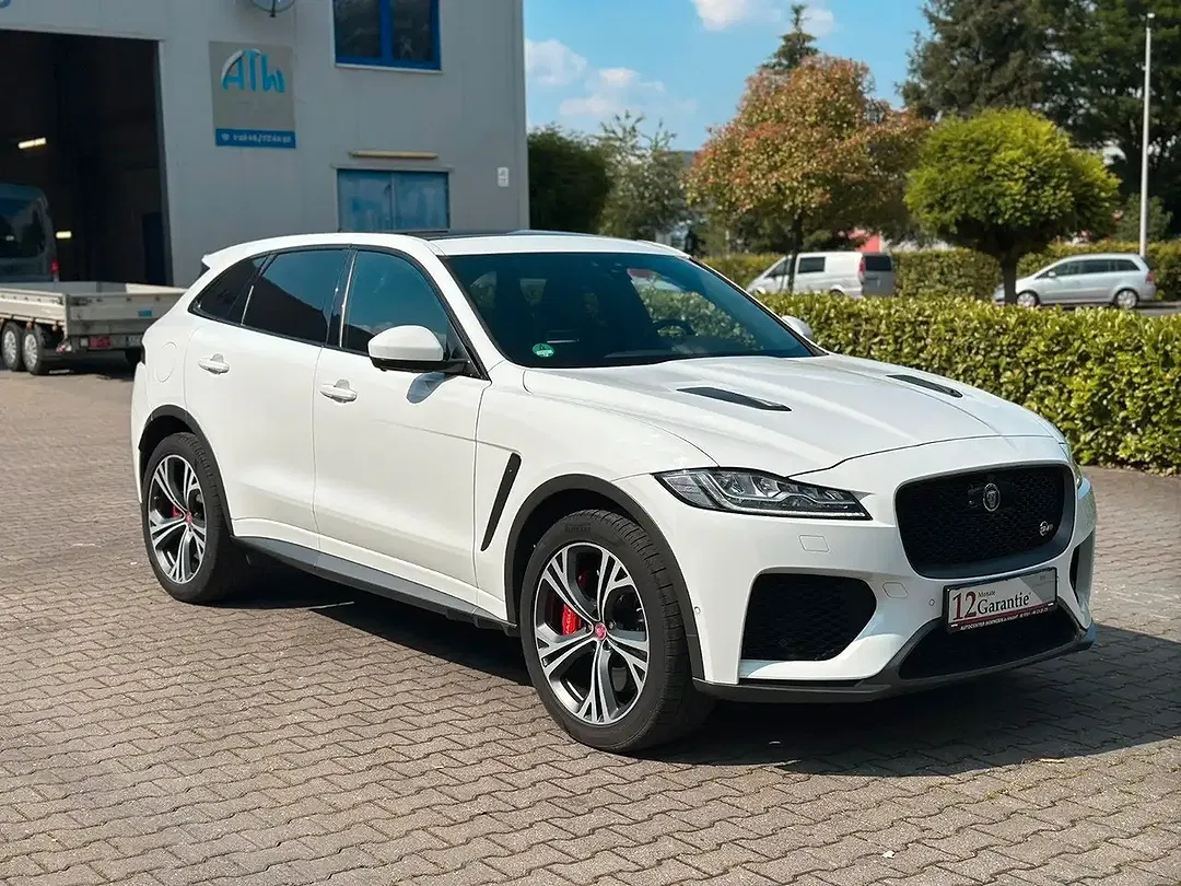 Jaguar F-Pace 4x4 SVR - foto 1