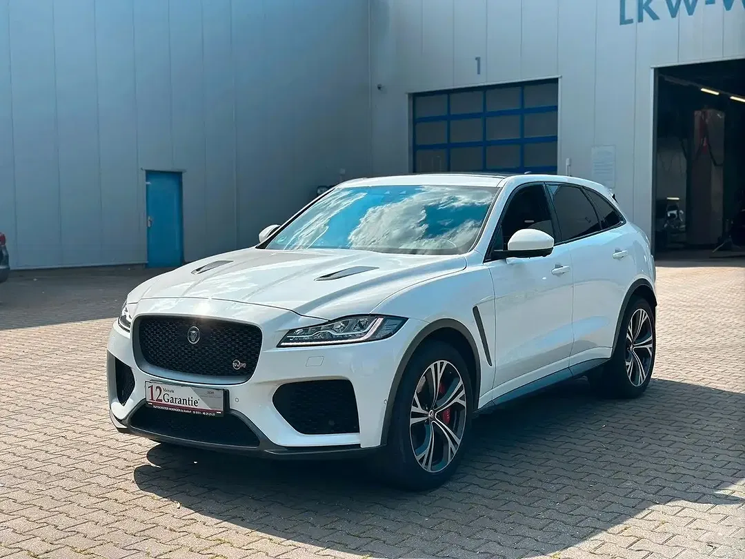Jaguar F-Pace - Thumbnail 5