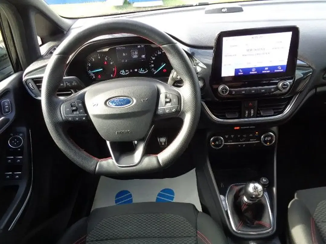 Ford Fiesta - Thumbnail 10