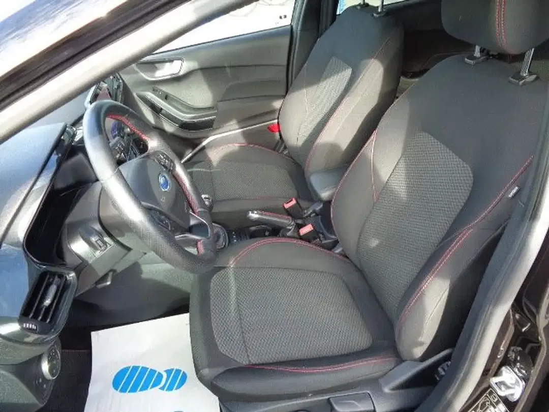 Ford Fiesta - Thumbnail 13