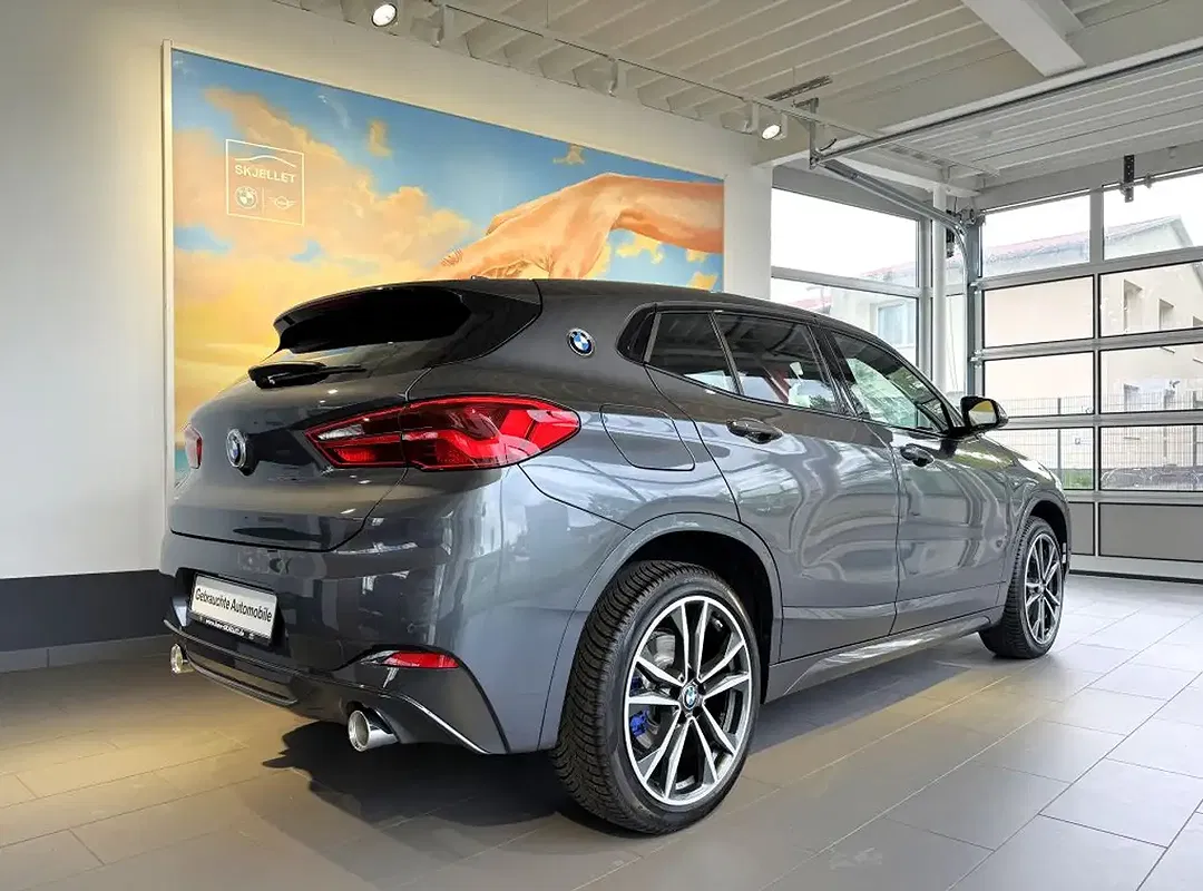BMW X2 M - Thumbnail 9