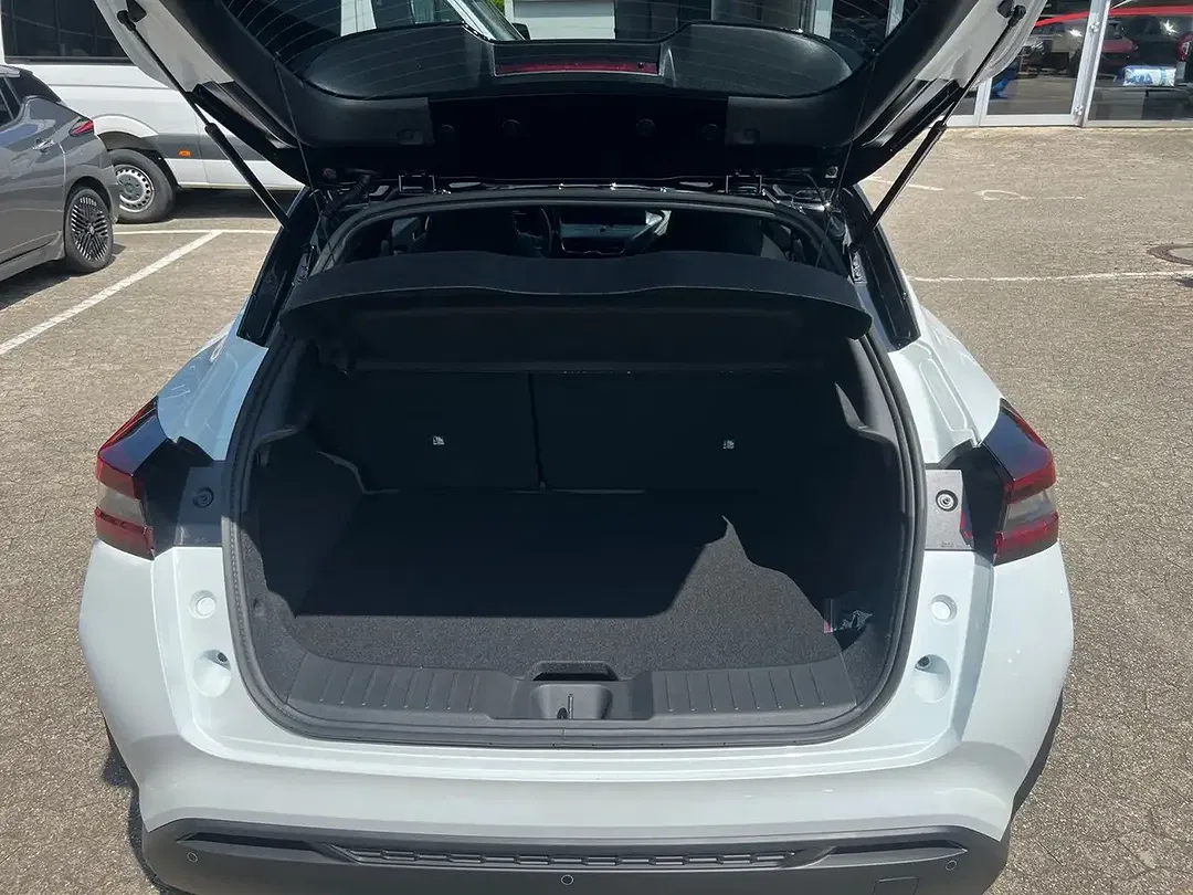 Nissan Juke - Thumbnail 10