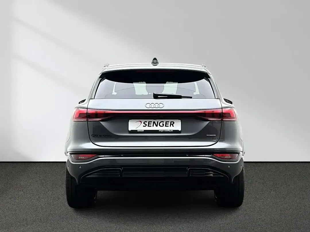 Audi Q6 e-tron - Thumbnail 4