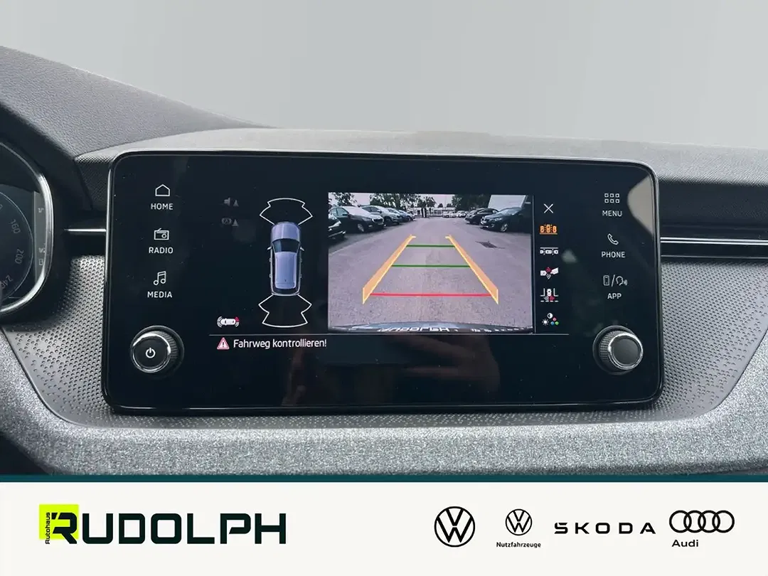 Skoda Kamiq - Thumbnail 13