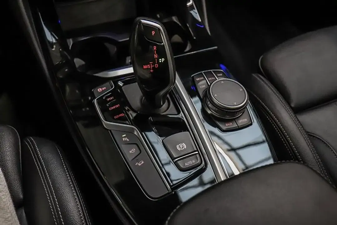 BMW X4 - Thumbnail 11