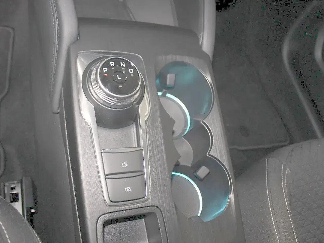 Ford Kuga - Thumbnail 17
