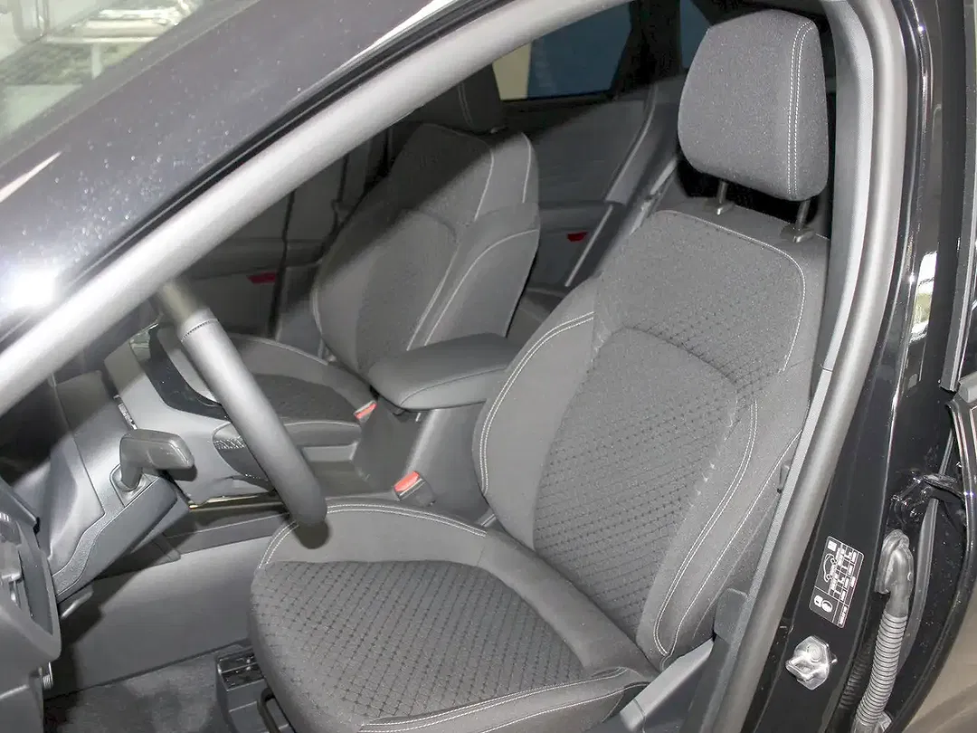 Ford Kuga - Thumbnail 27