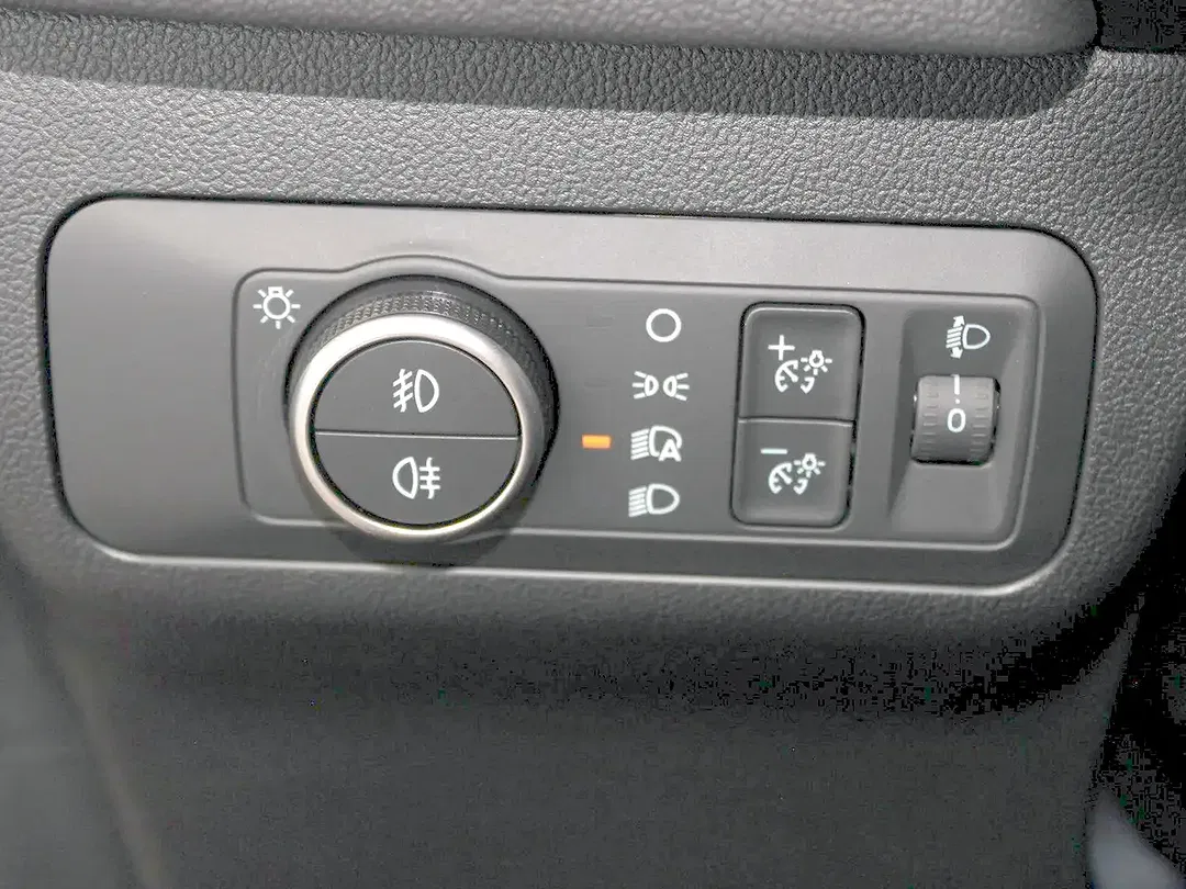 Ford Kuga - Thumbnail 31