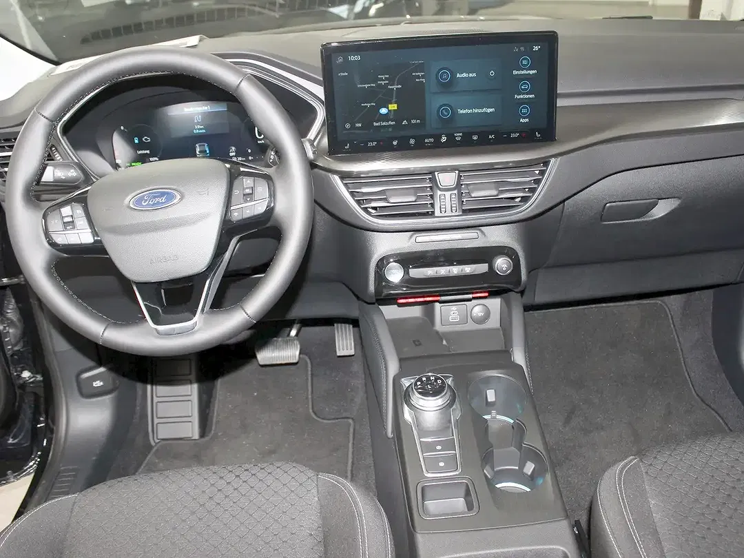 Ford Kuga - Thumbnail 4