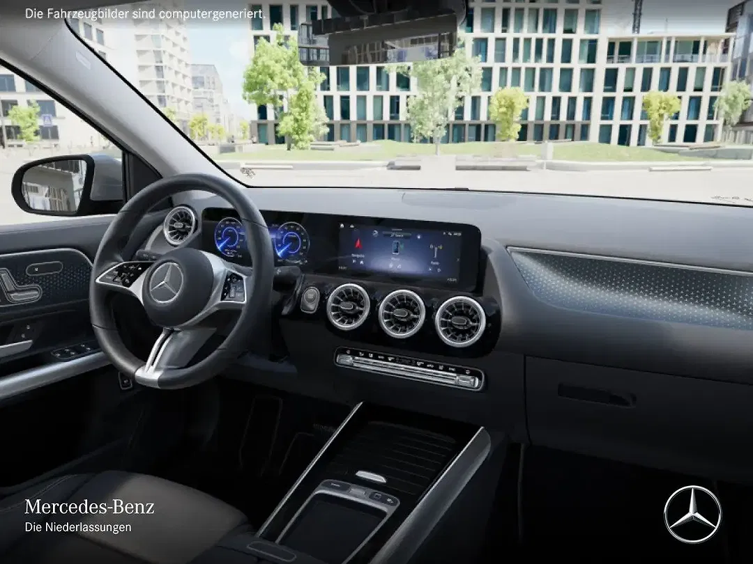 Mercedes-Benz EQA 300 - Thumbnail 10