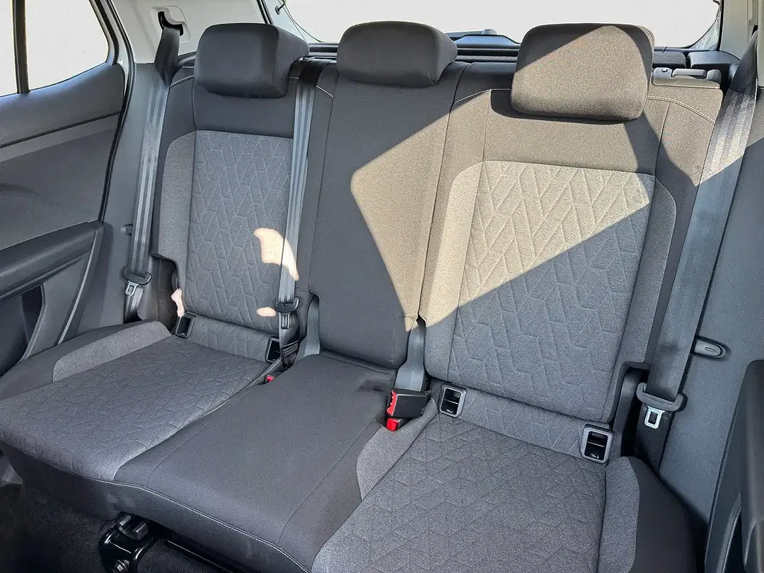 Volkswagen T-Cross - Thumbnail 9