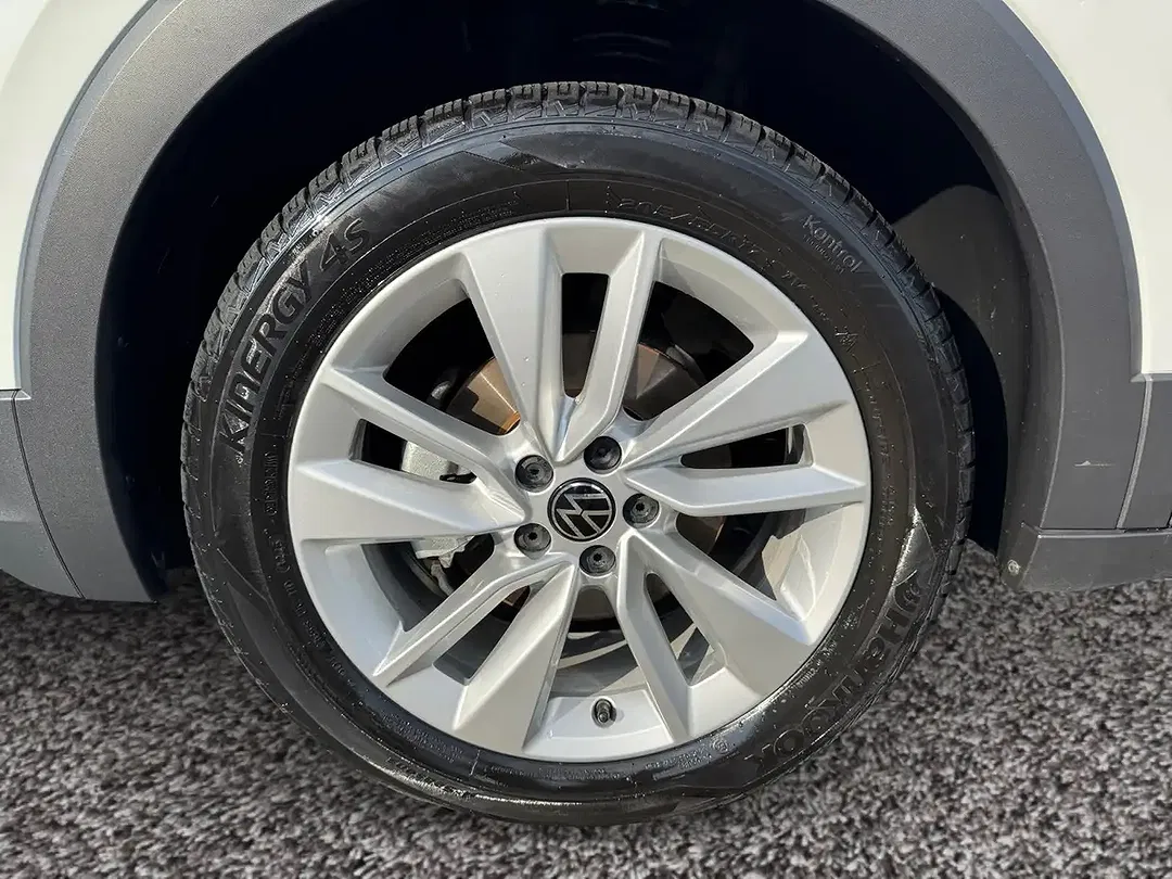 Volkswagen T-Cross - Thumbnail 7