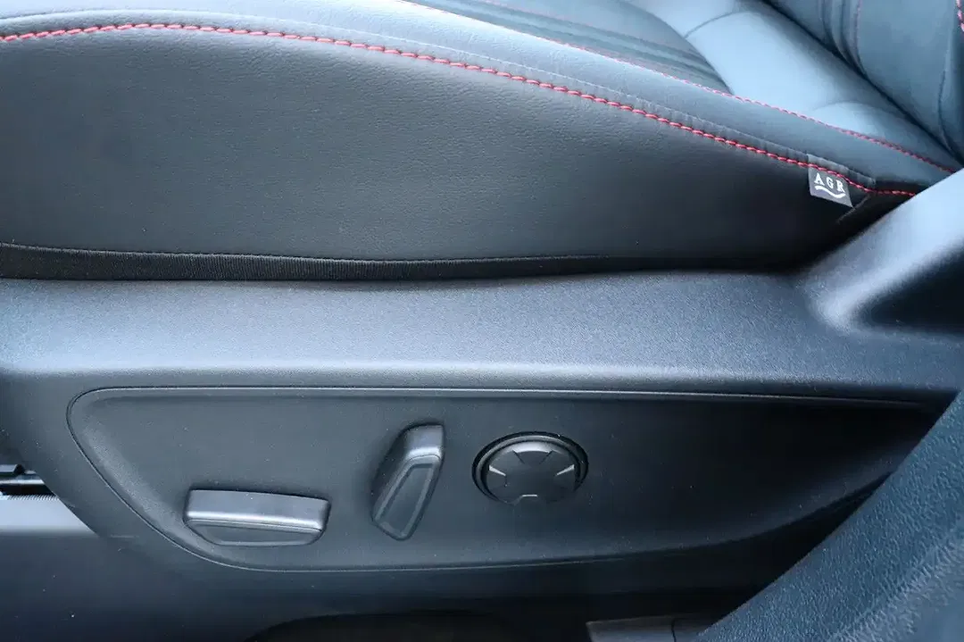 Ford Kuga - Thumbnail 15