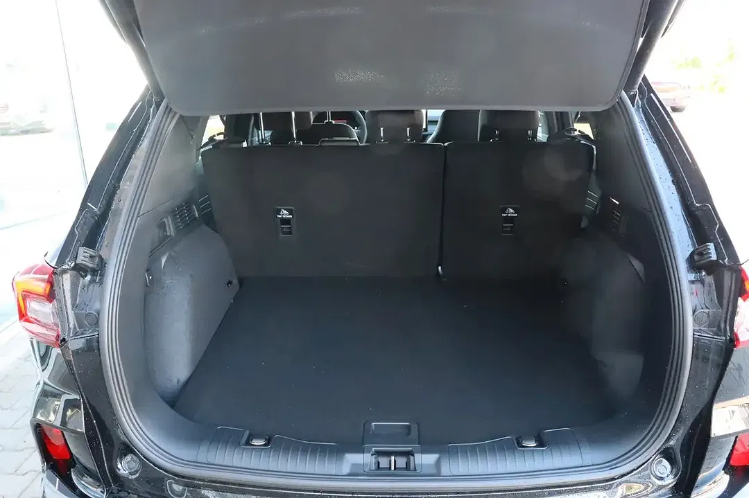 Ford Kuga - Thumbnail 5