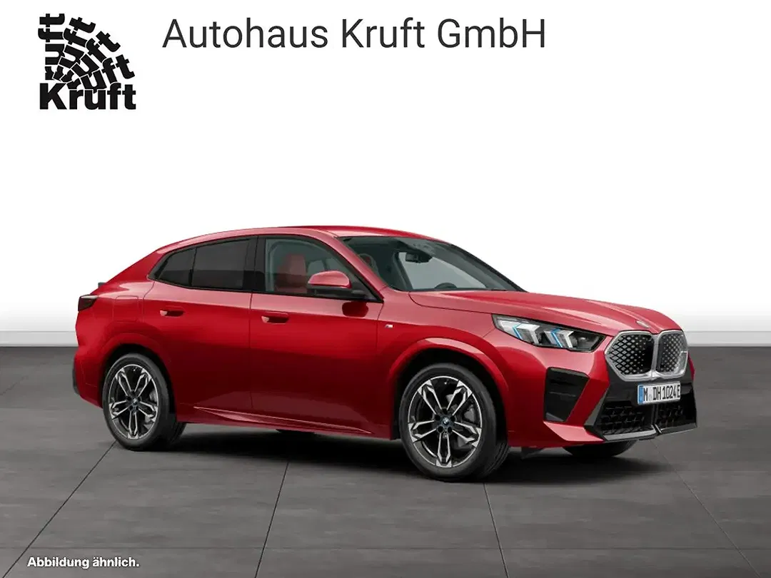 BMW iX2 - Thumbnail 10