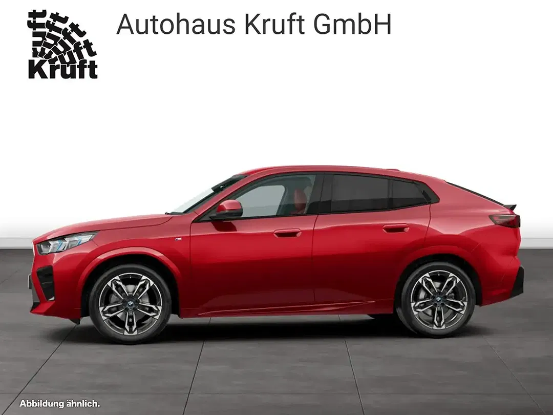 BMW iX2 - Thumbnail 6