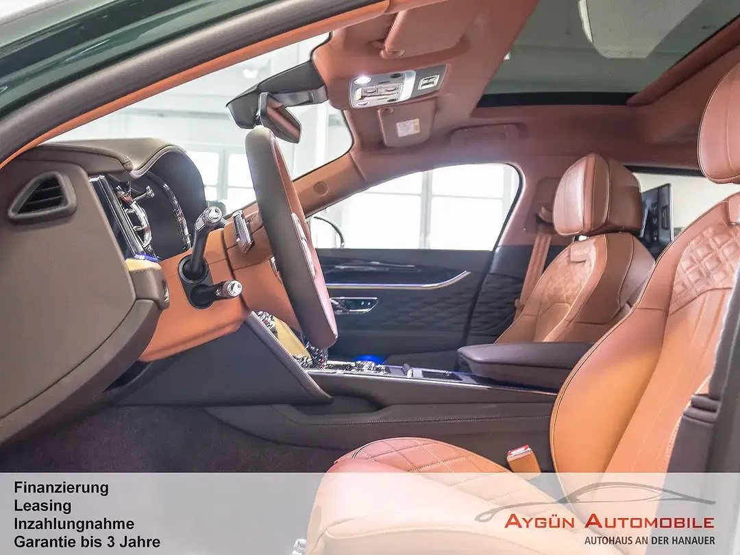 Bentley Flying Spur - Thumbnail 8