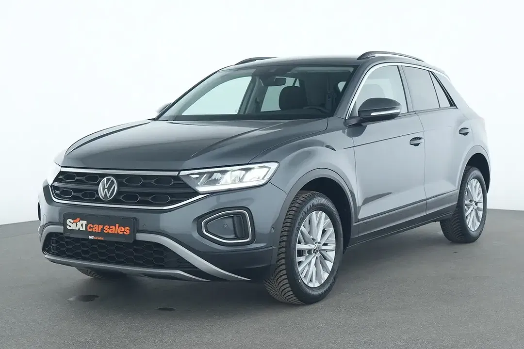 Volkswagen T-Roc - Thumbnail 3