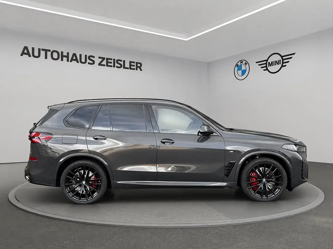 BMW X5 - Thumbnail 3