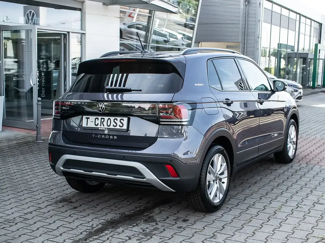 Volkswagen T-Cross - Thumbnail 3