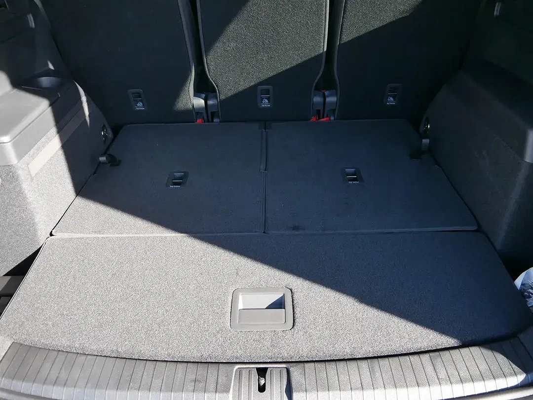 Volkswagen Touran - Thumbnail 7
