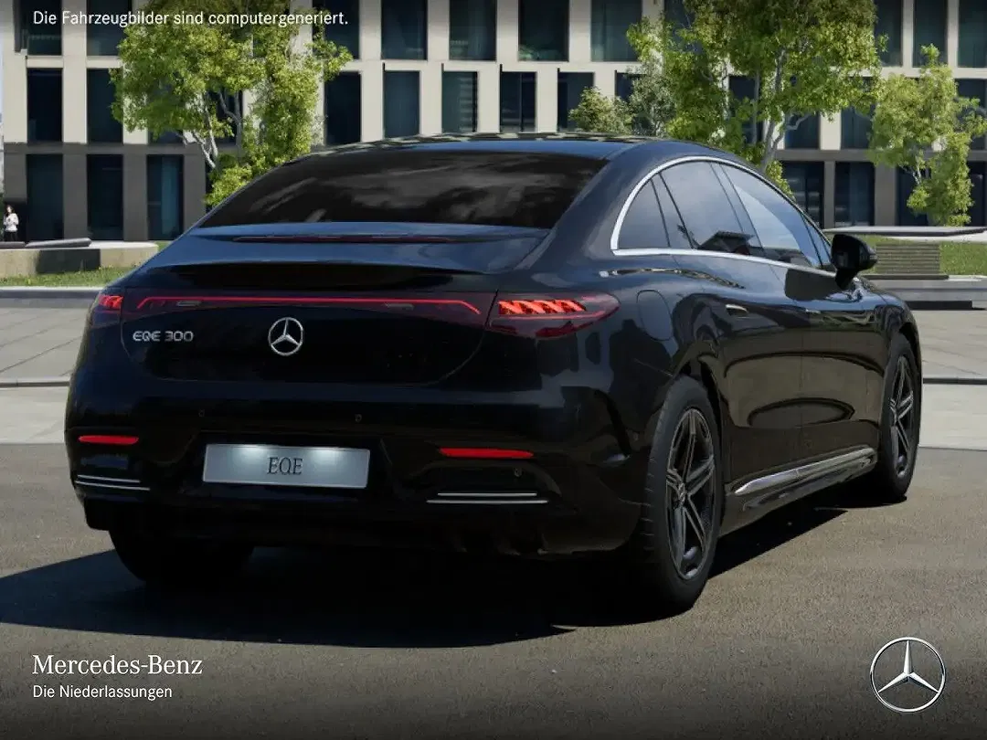 Mercedes-Benz EQE 300 - Thumbnail 4