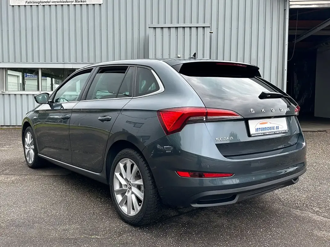 Skoda Scala - Thumbnail 4