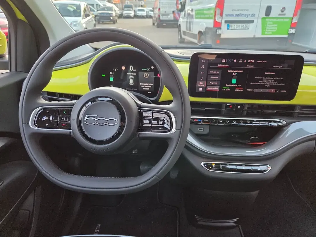 Fiat 500e - Thumbnail 13