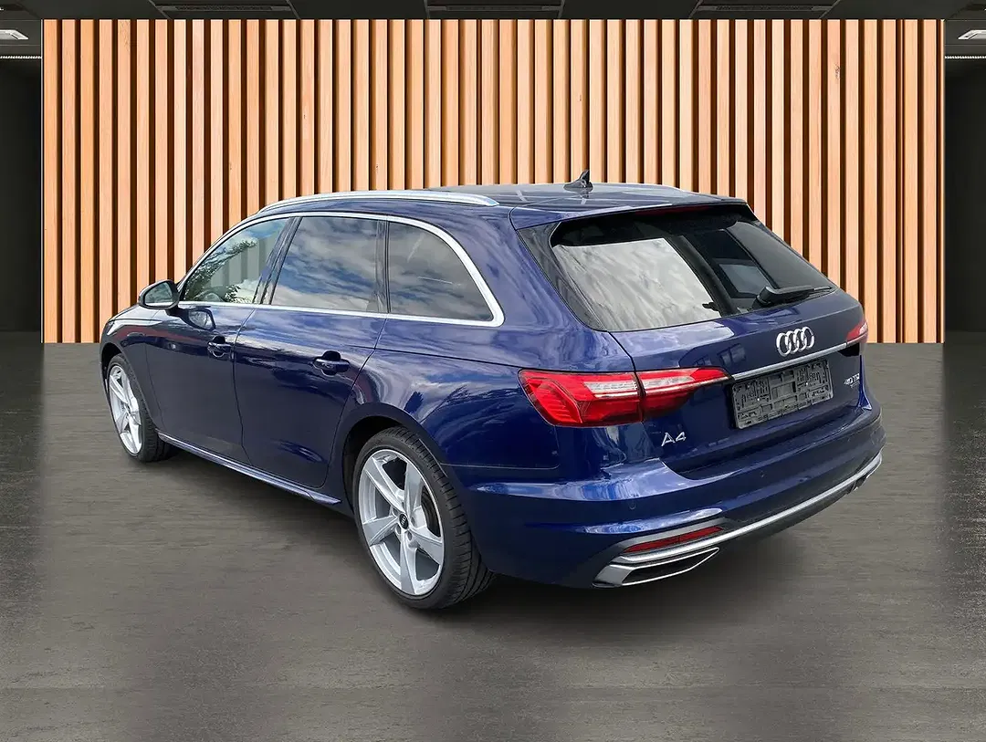 Audi A4 - Thumbnail 4