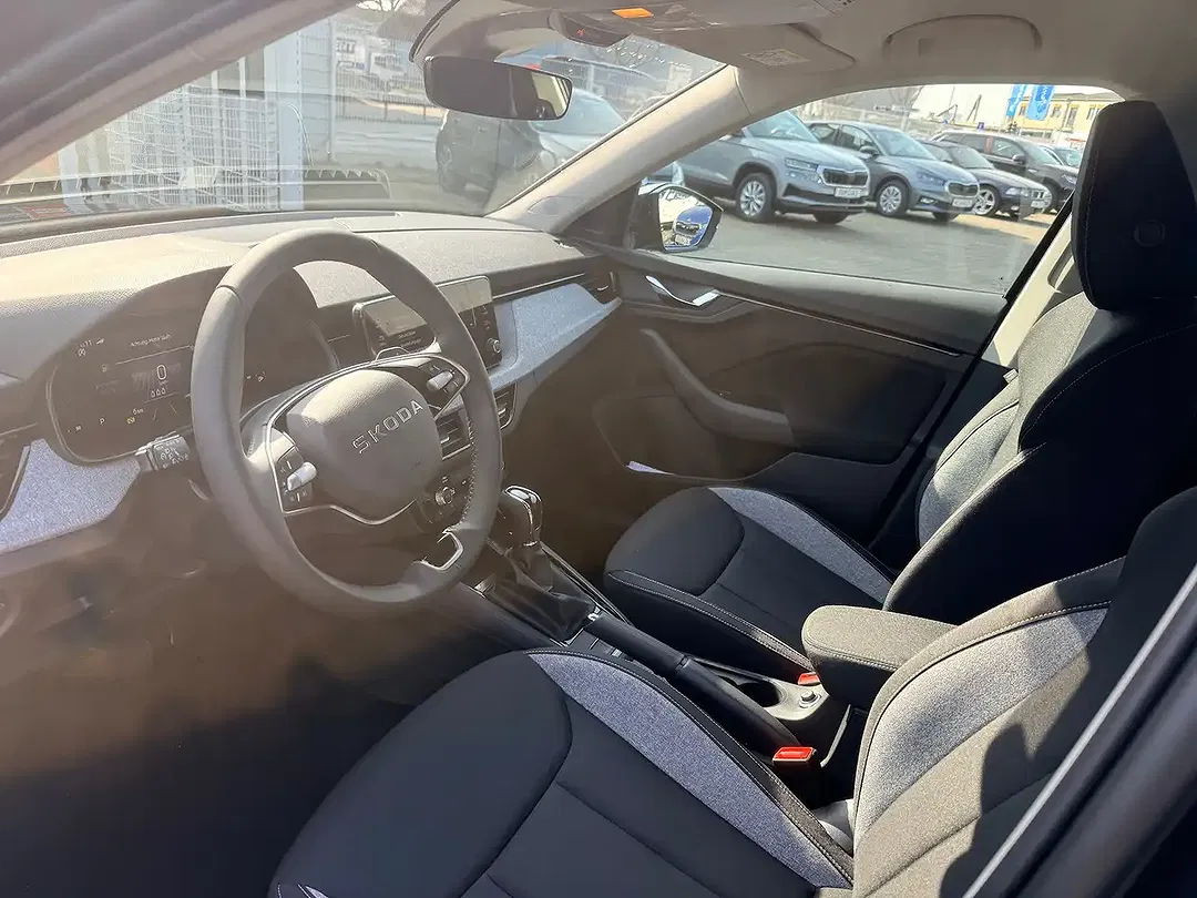 Skoda Kamiq - Thumbnail 7