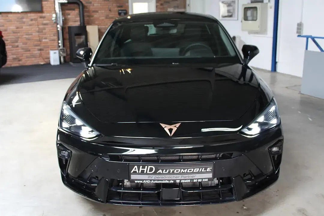 CUPRA Leon - Thumbnail 6