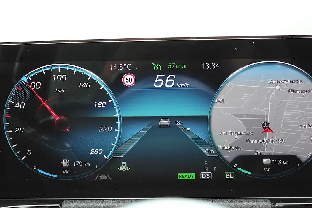 Mercedes-Benz B 250 - Thumbnail 7