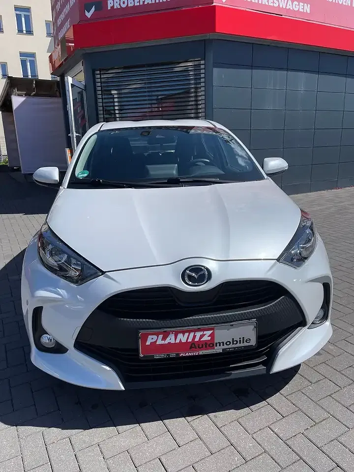 Mazda 2 - foto 2