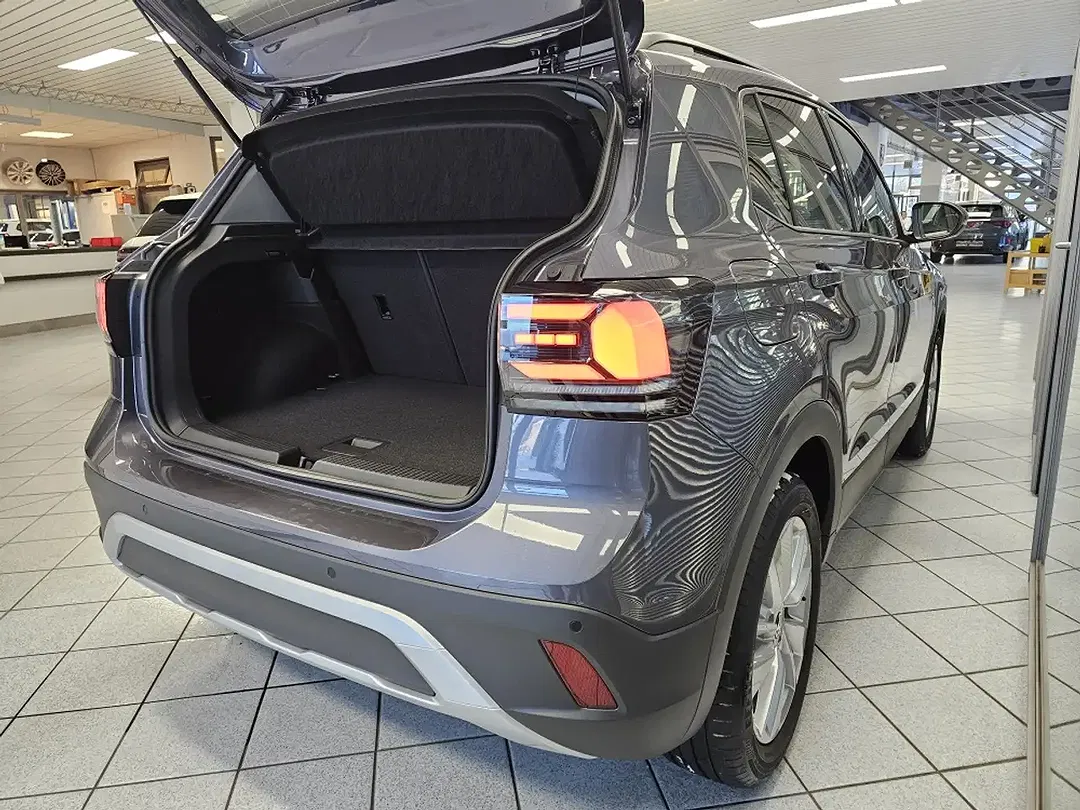 Volkswagen T-Cross - Thumbnail 3