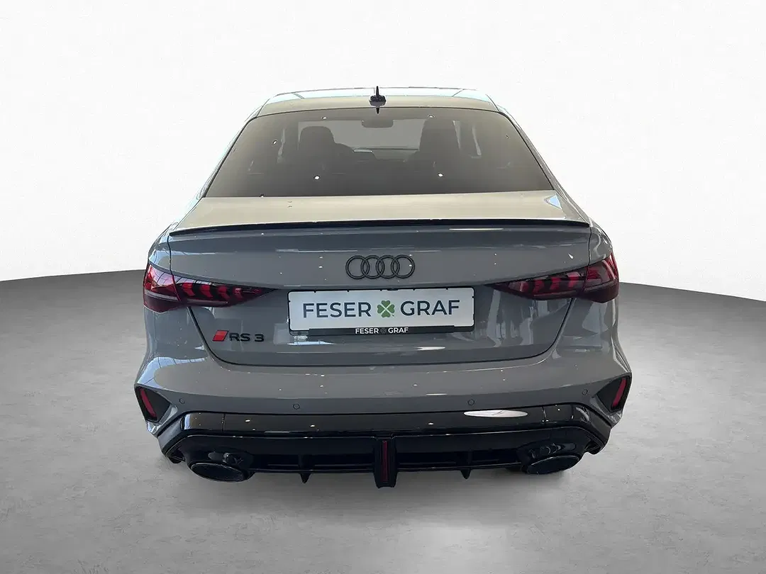 Audi RS3 - Thumbnail 5