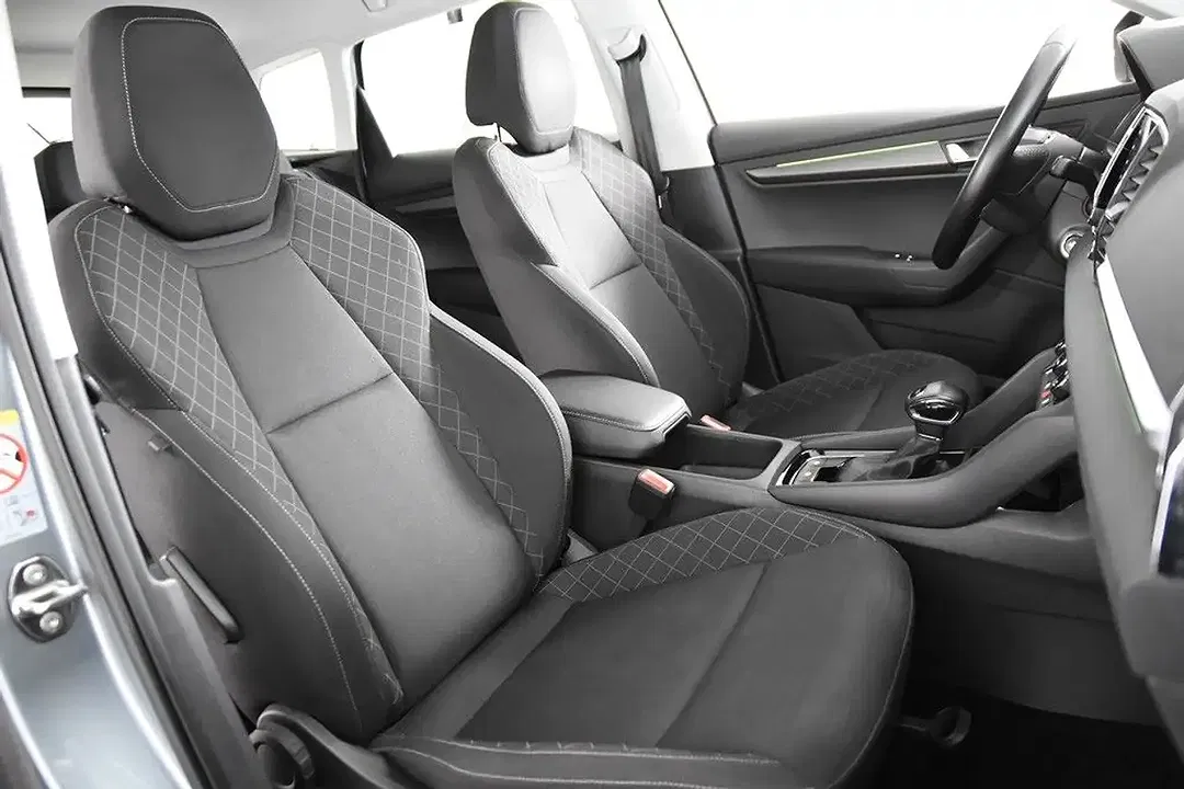 Skoda Karoq - Thumbnail 3