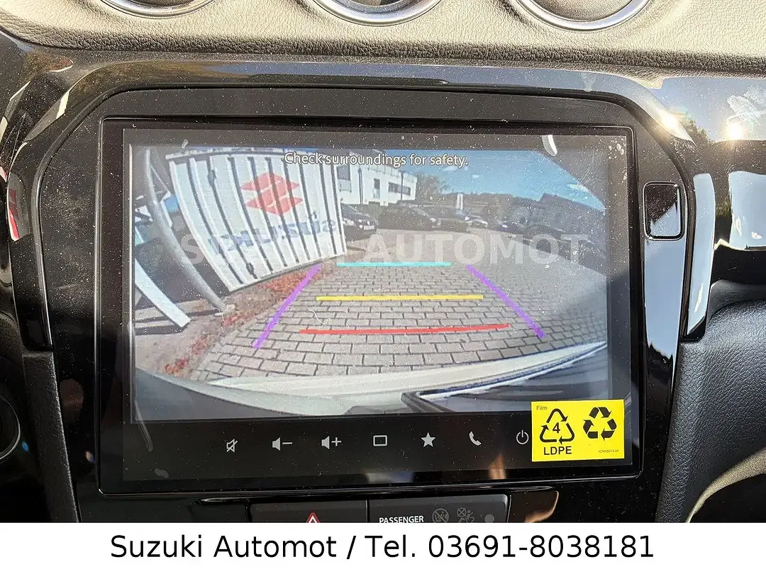 Suzuki Vitara - Thumbnail 10