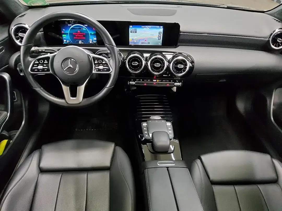 Mercedes-Benz A 250 - Thumbnail 3